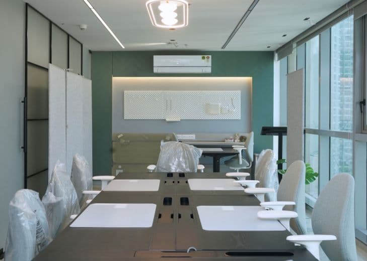 Yanisa coworking Mumbai gallery image 2
